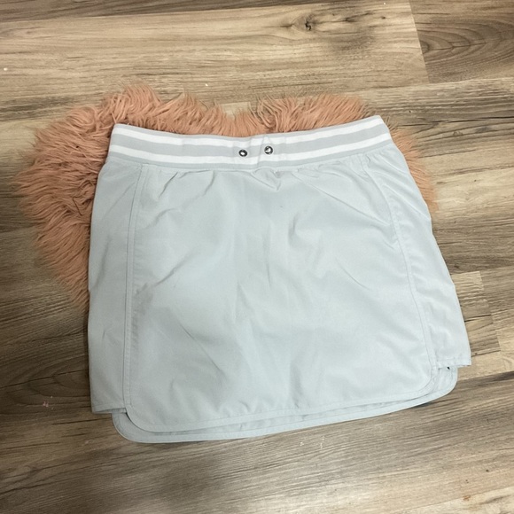 Athleta Pants - Athleta Gray Skort Size 10